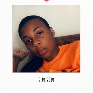 Meet your Posher, Laylay